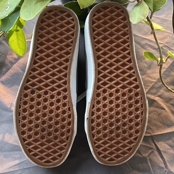 Vans Sk8-Hi - Picture 4 of 11